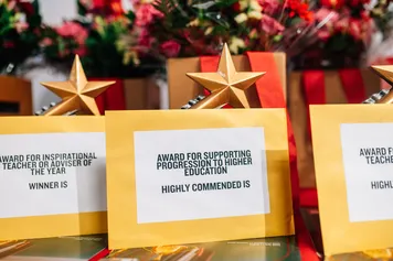 teachers-advisers-awards-25-awards