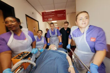Nursing students working in the simlation centre