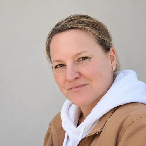 Headshot of Kate Hillier