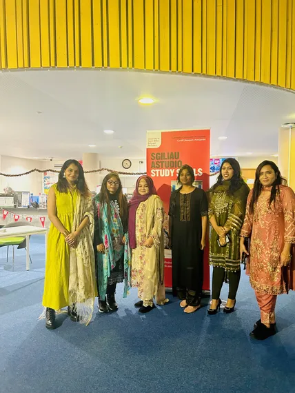 group of digital mentors standing together