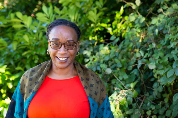 Dr Roiyah Saltus