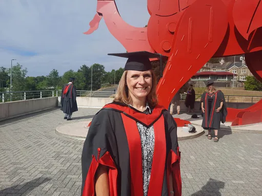 https://uswfoxtail.blob.core.windows.net/foxtail-prod-uploads/original_images/Hilary_Hyett_Graduation_cap_and_gown_2022.jpg