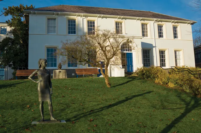 The University of Glamorgan building in 1992
