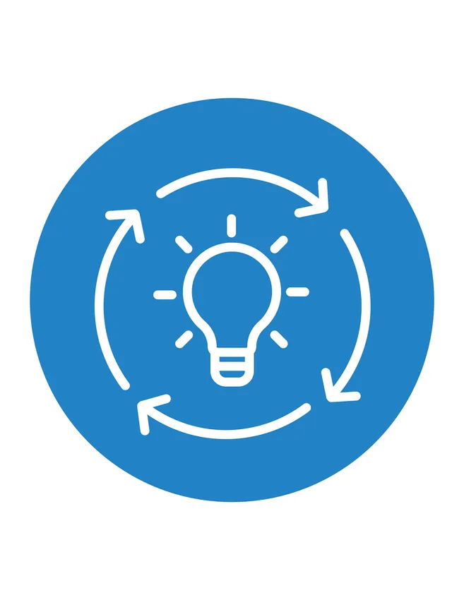 An icon that features a lightbulb with arrows going around it in a circle.
