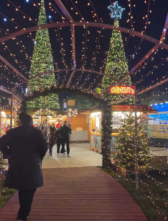 Christmas lights and stalls at Winter Wonderland.