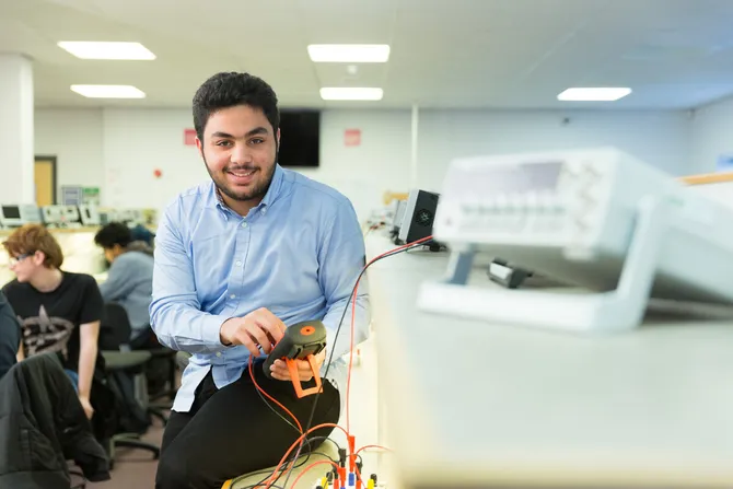 id: 24420 subject-engineering-electronic-student-26894