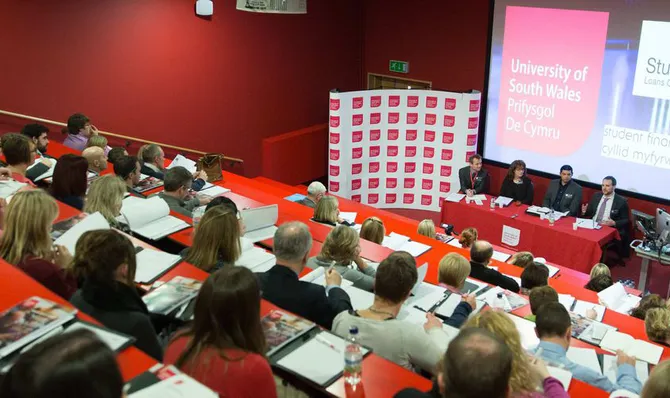 Auditorium of teachers at a workshop