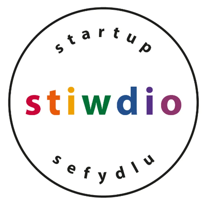 Stiwdio logo.png