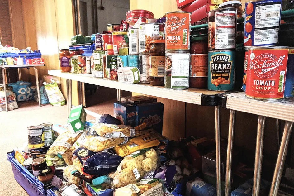 https://uswfoxtail.blob.core.windows.net/foxtail-prod-uploads/original_images/Foodbank_tables.jpg