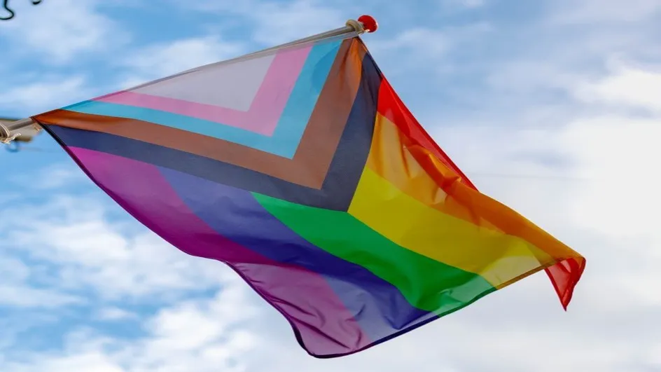 https://uswfoxtail.blob.core.windows.net/foxtail-prod-uploads/original_images/LGBTQ_Flag.jpg