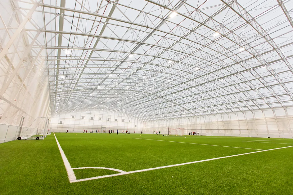 https://uswfoxtail.blob.core.windows.net/foxtail-prod-uploads/original_images/Sport_Park_barn___strength_and_conditioning_30414_half_size.jpg