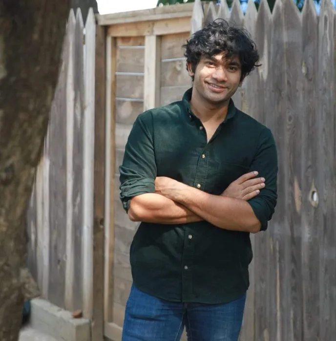https://uswfoxtail.blob.core.windows.net/foxtail-prod-uploads/original_images/Mahesh.jpg