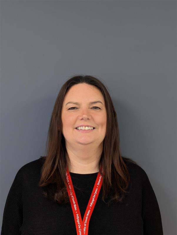 Profile of Lousie Hawker